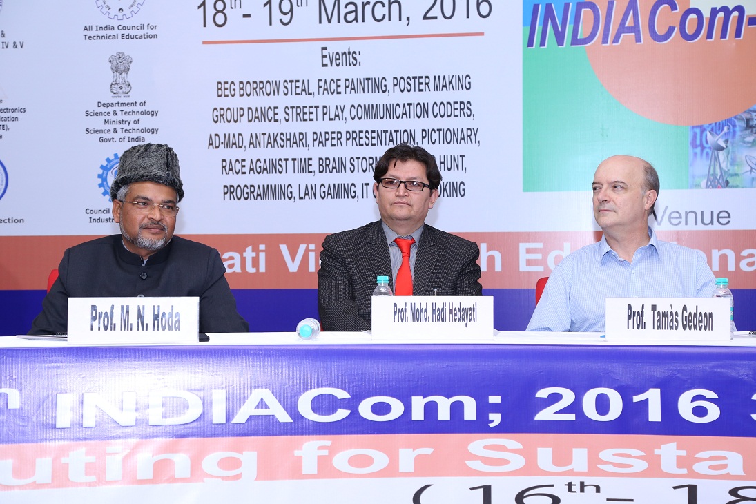 INDIACom 4